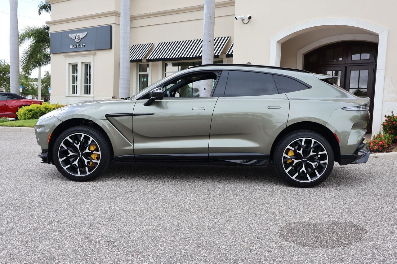 2023 Aston Martin DBX 707