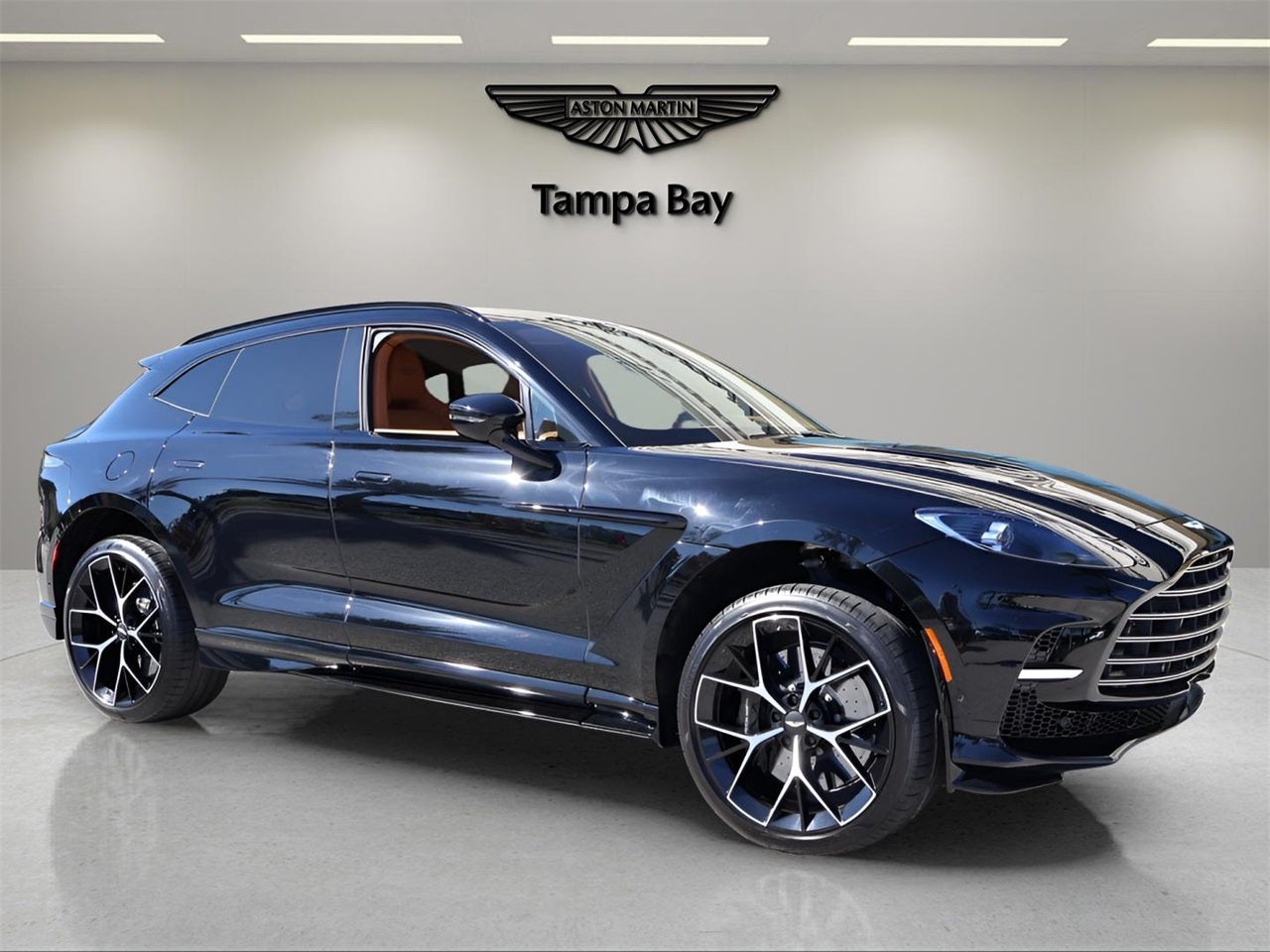 2026 Aston Martin DBX 707