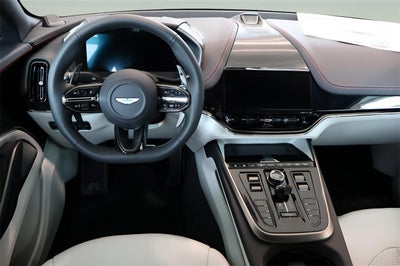 2025 Aston Martin DBX 707