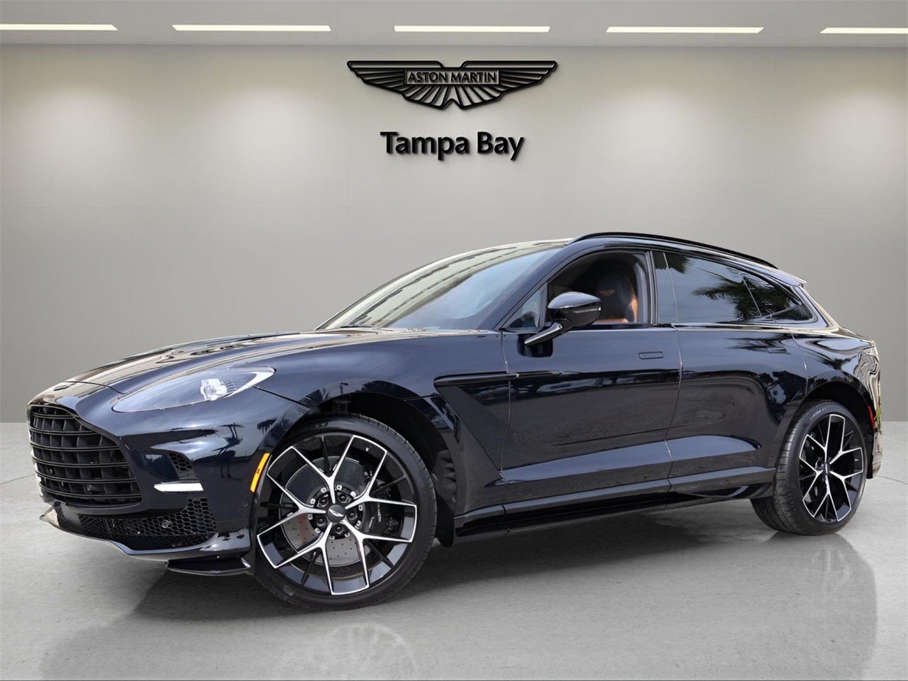 2026 Aston Martin DBX 707