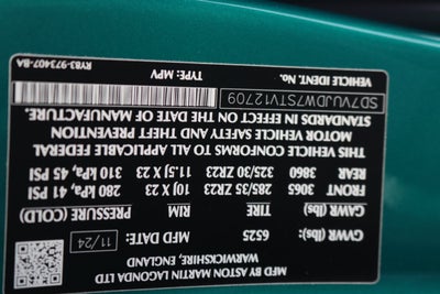 2025 Aston Martin DBX 707