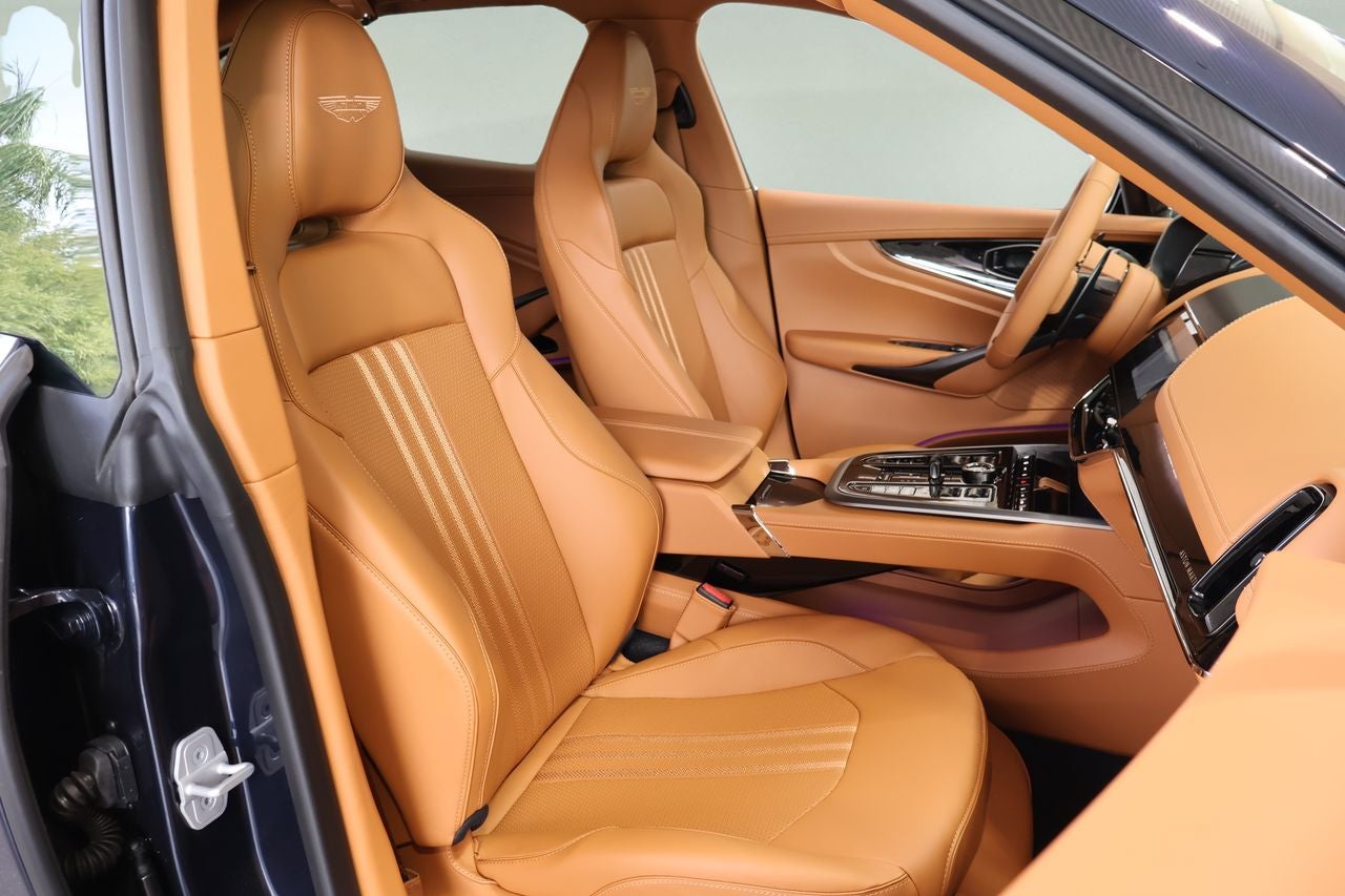 2026 Aston Martin DBX 707