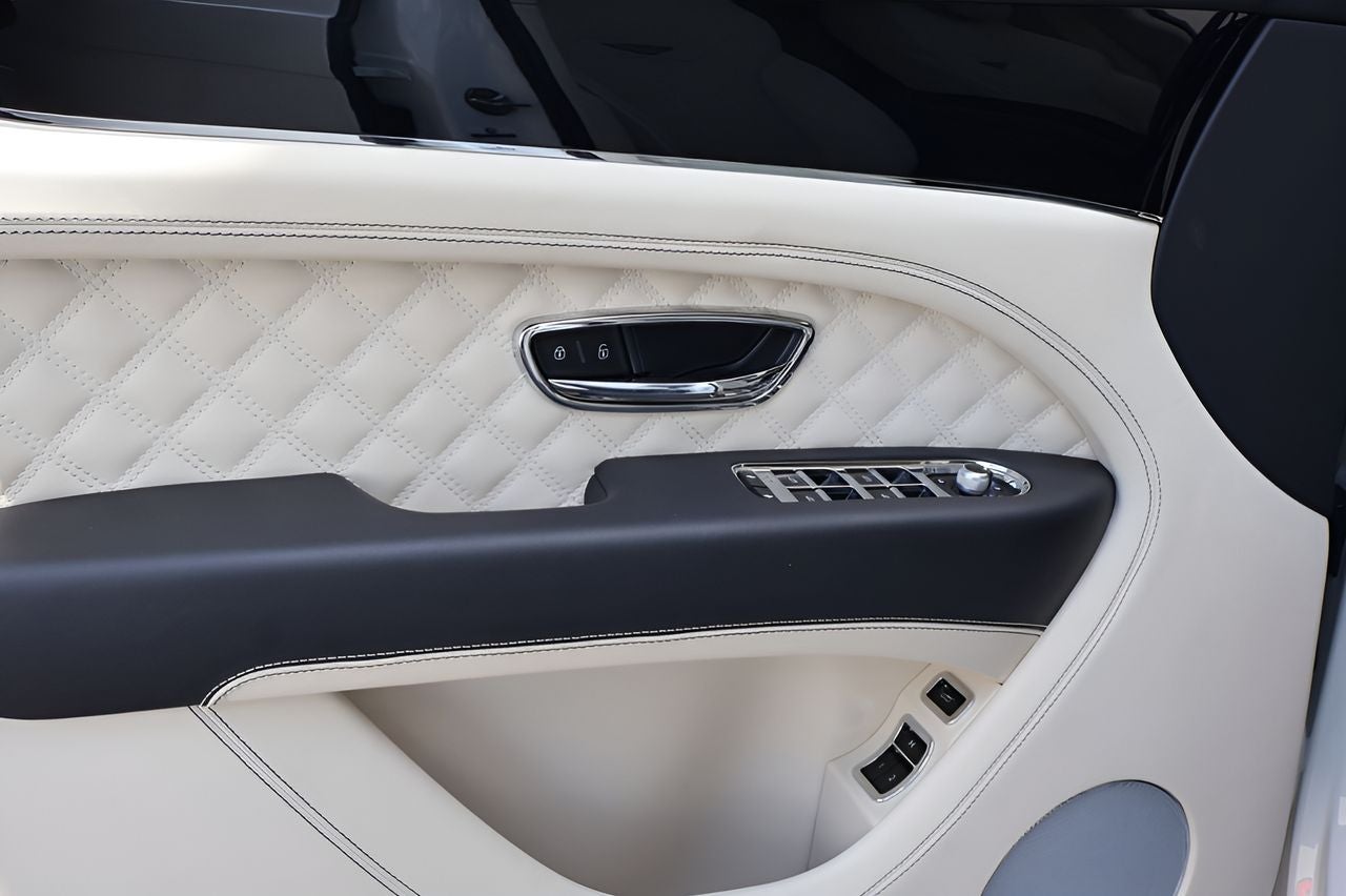 2022 Bentley Bentayga Base