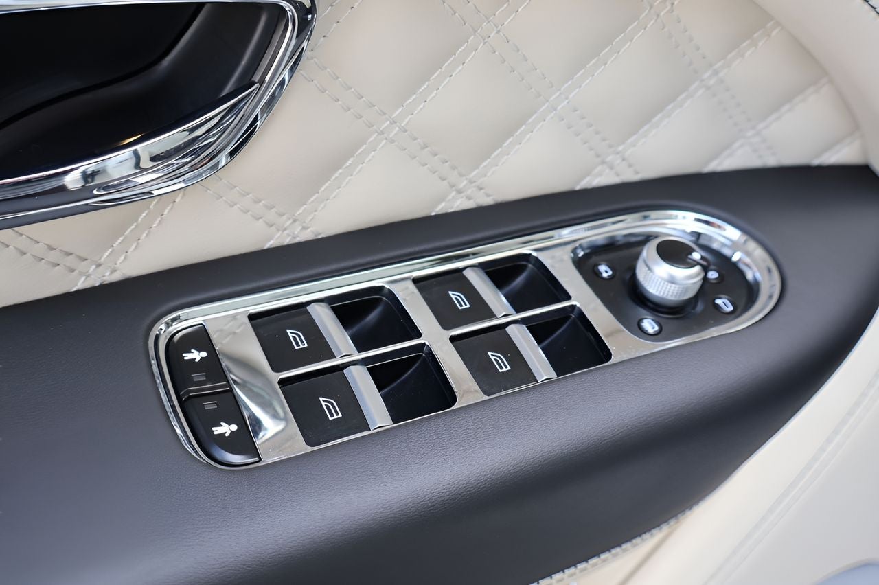 2022 Bentley Bentayga Base