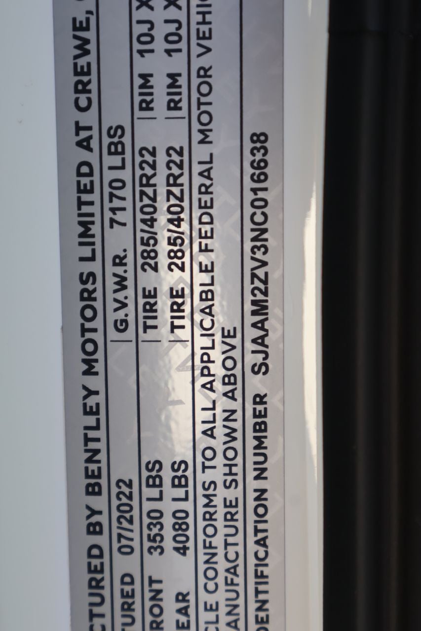 2022 Bentley Bentayga Base