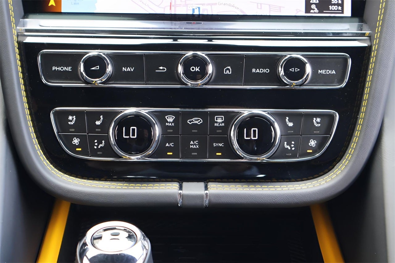 2025 Bentley Bentayga V8 S Black Edition