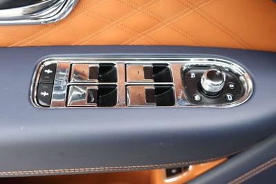 2026 Bentley Bentayga Azure V8