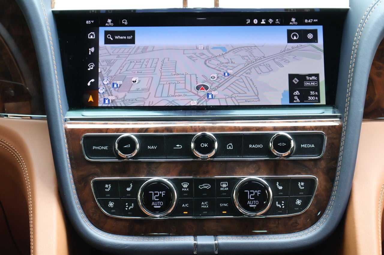 2026 Bentley Bentayga Azure V8