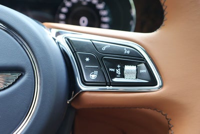 2026 Bentley Bentayga Azure V8