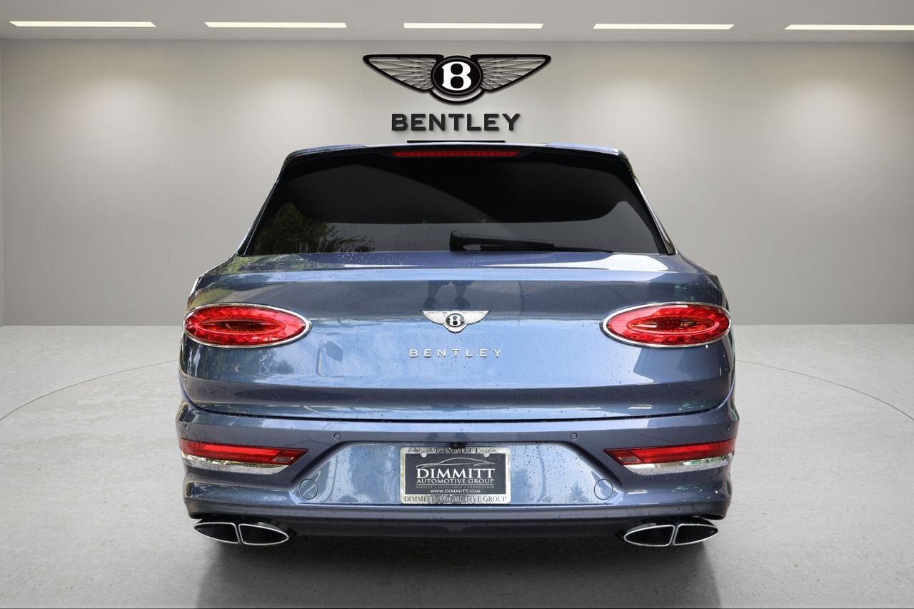 2026 Bentley Bentayga Azure V8