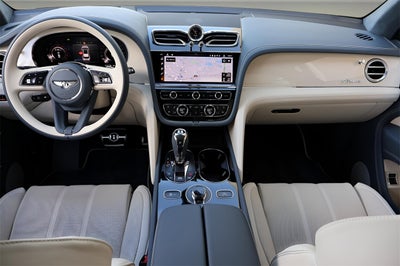 2025 Bentley Bentayga Azure V8