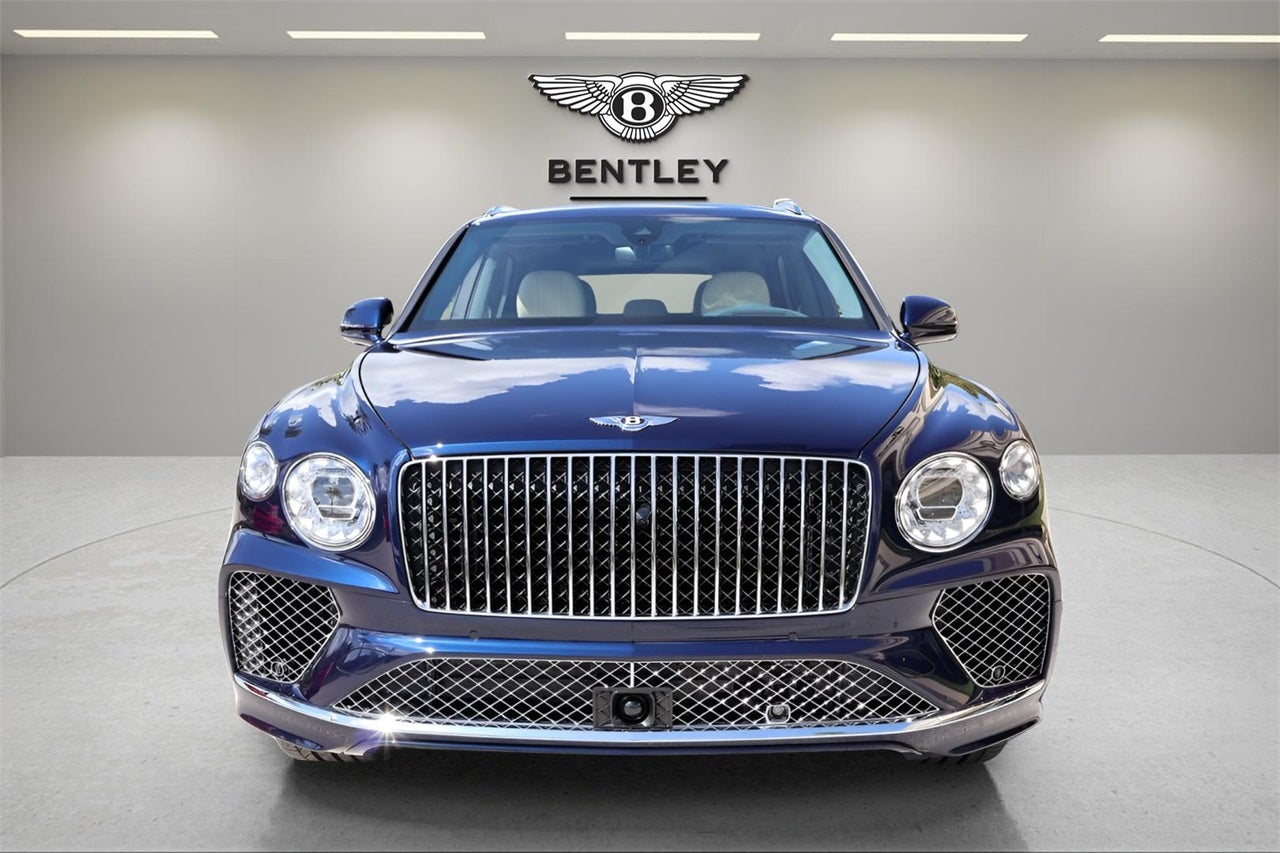 2025 Bentley Bentayga Azure V8