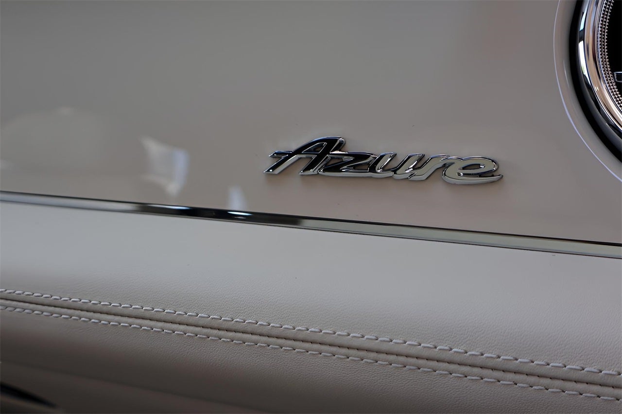 2025 Bentley Bentayga Azure V8