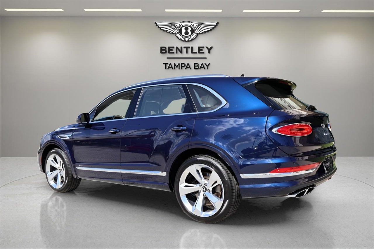 2025 Bentley Bentayga Azure V8