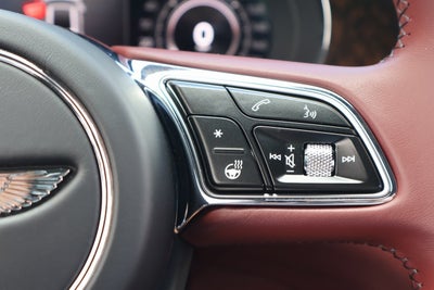 2025 Bentley Bentayga V8