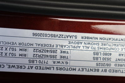 2025 Bentley Bentayga V8