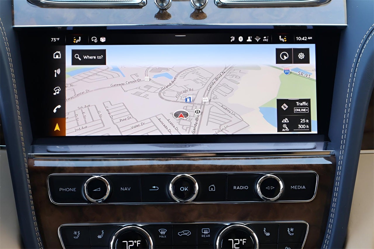 2025 Bentley Bentayga V8