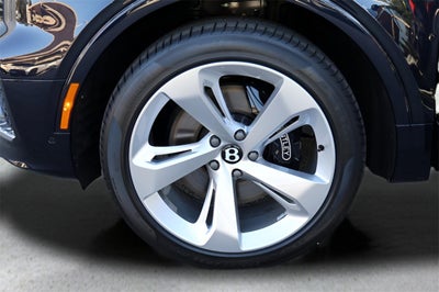 2025 Bentley Bentayga V8