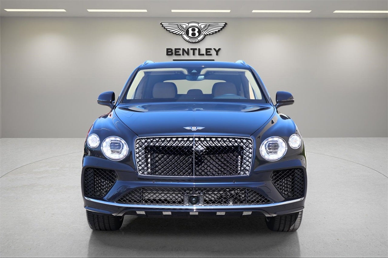 2025 Bentley Bentayga V8