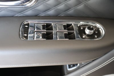 2026 Bentley Bentayga Azure V8