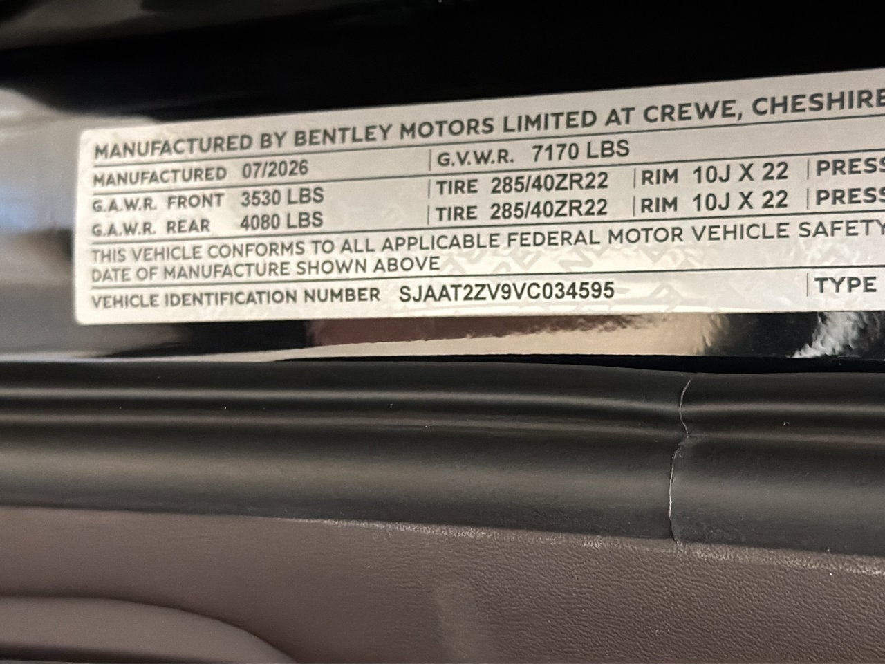 2027 Bentley Bentayga Base