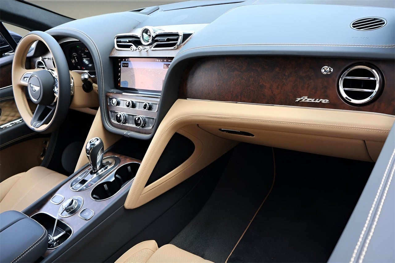 2025 Bentley Bentayga Azure V8