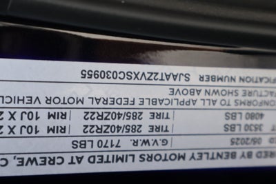 2025 Bentley Bentayga Azure V8