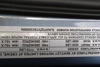 2025 Bentley Bentayga EWB Azure V8