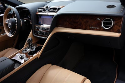 2025 Bentley Bentayga EWB V8