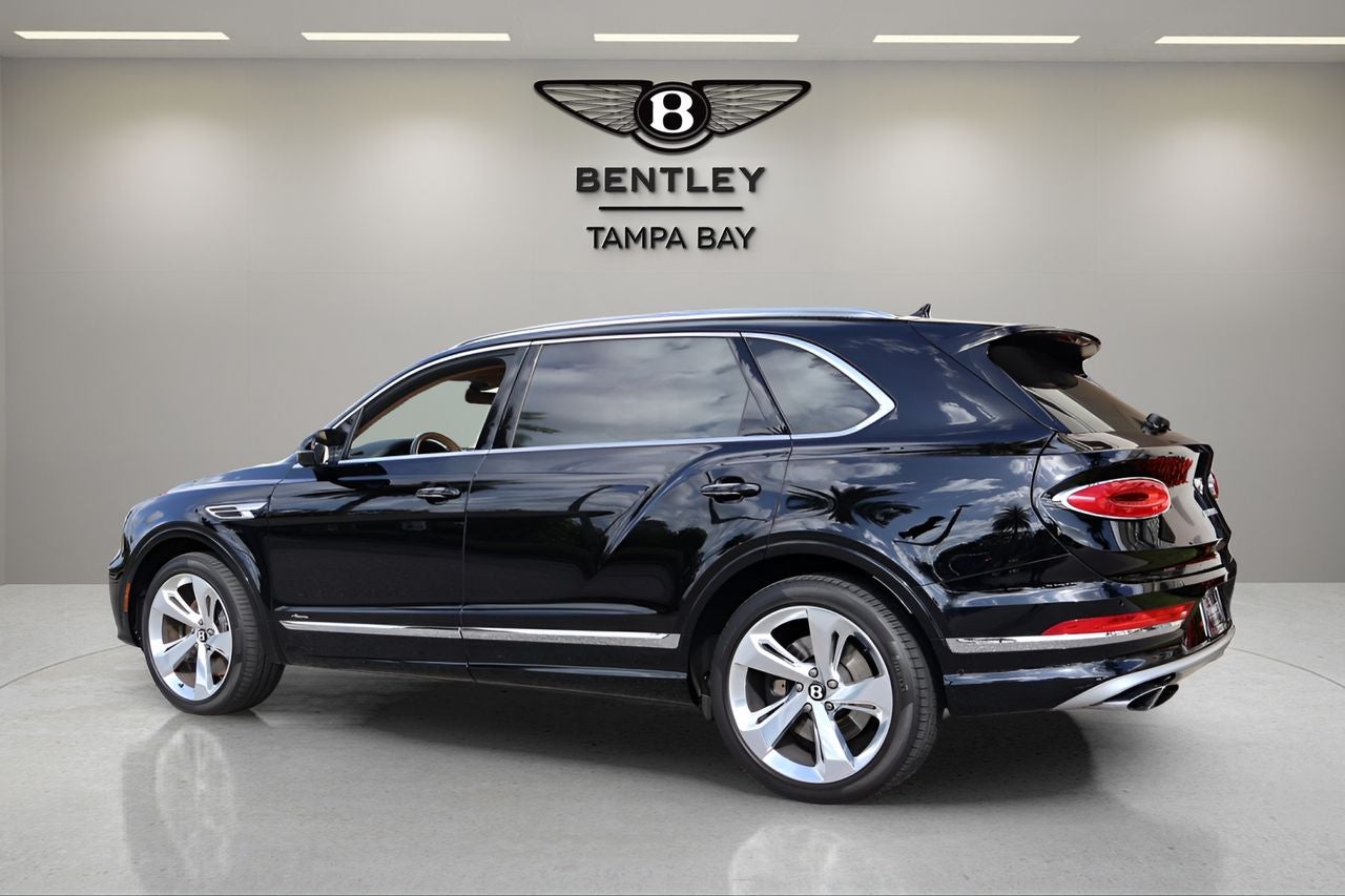 2024 Bentley Bentayga EWB V8