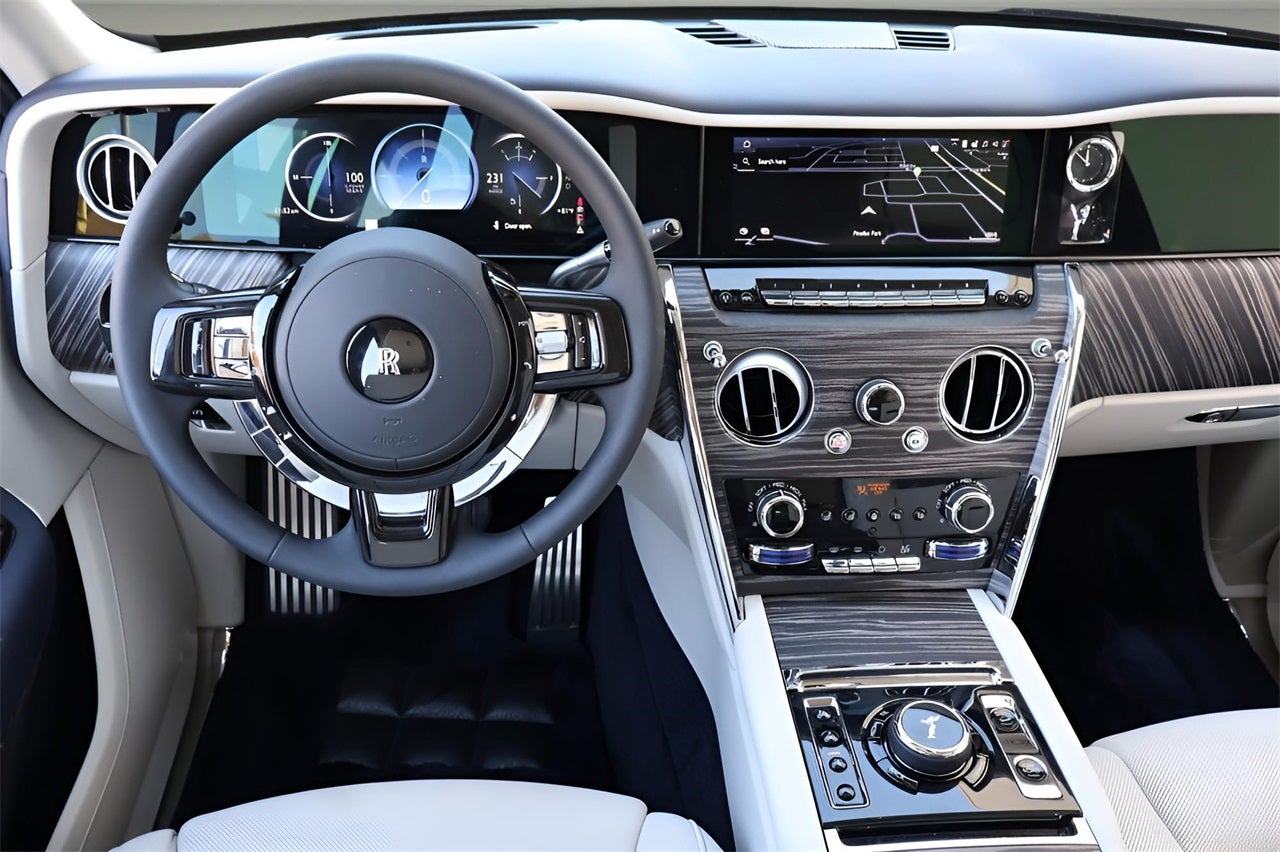 2026 Rolls-Royce Cullinan 