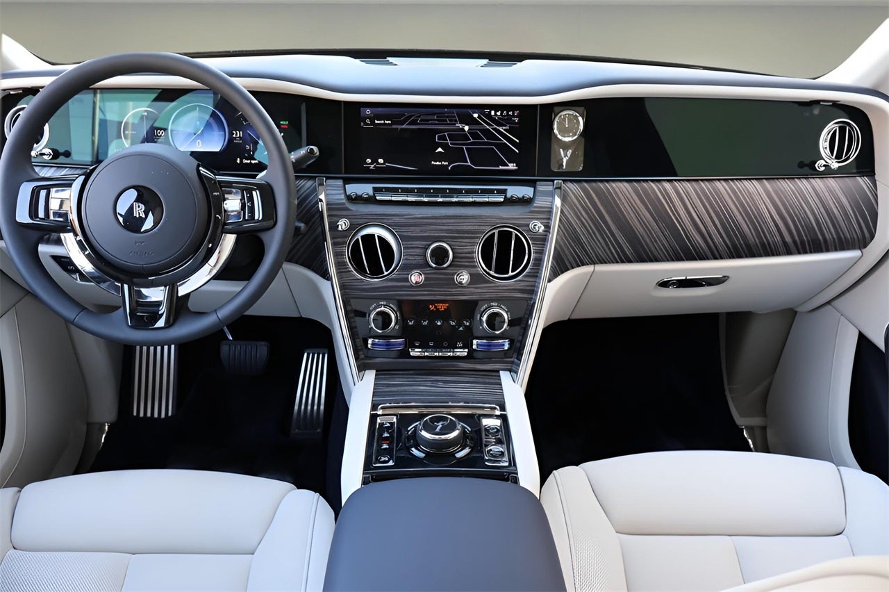 2026 Rolls-Royce Cullinan 