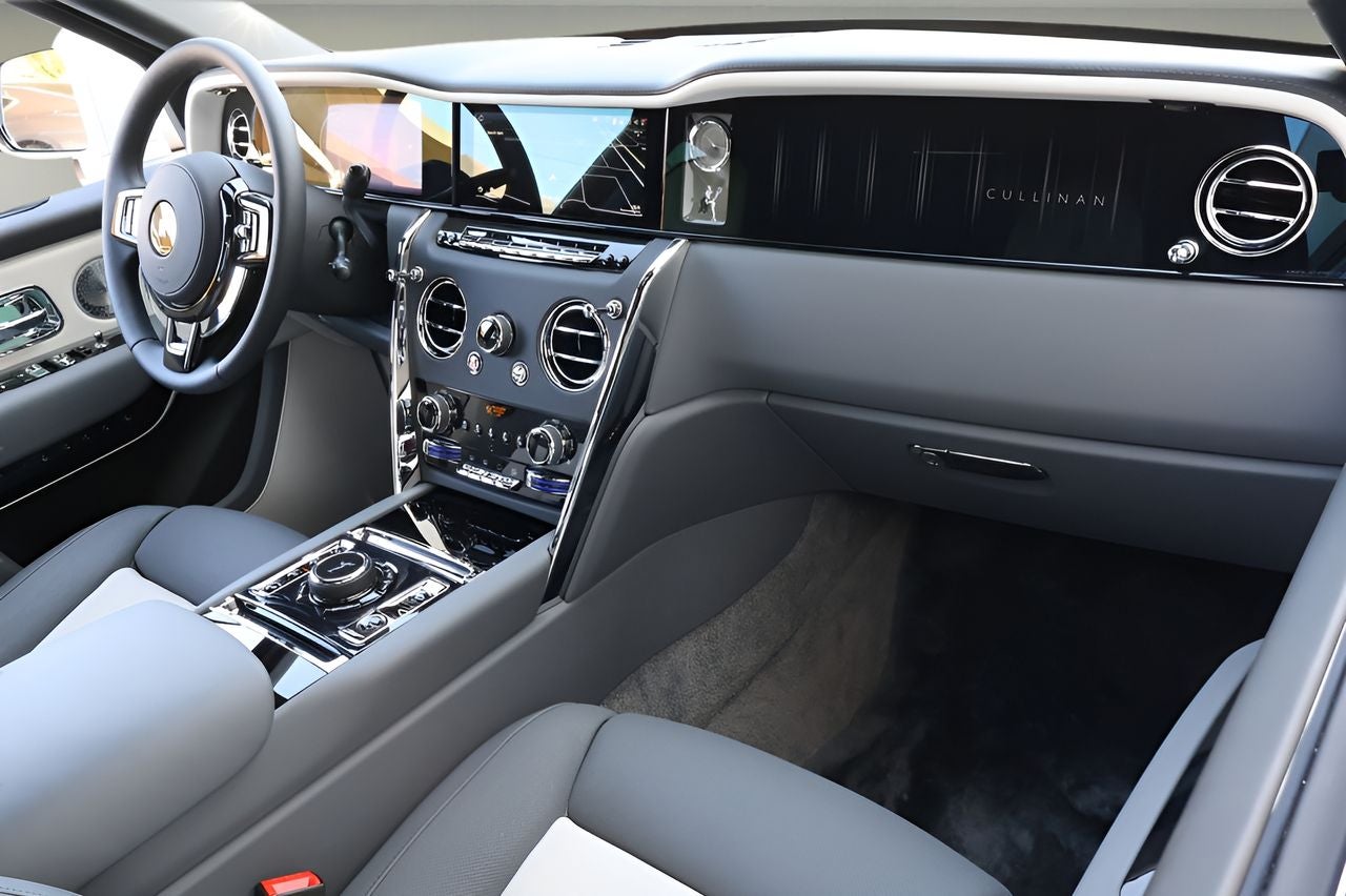 2026 Rolls-Royce Cullinan Sport Utility