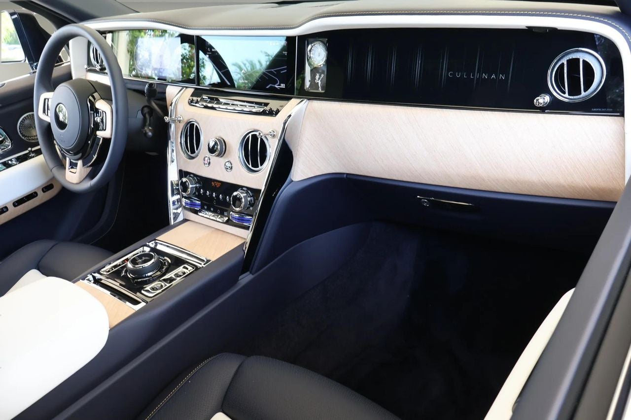2027 Rolls-Royce Cullinan Sport Utility