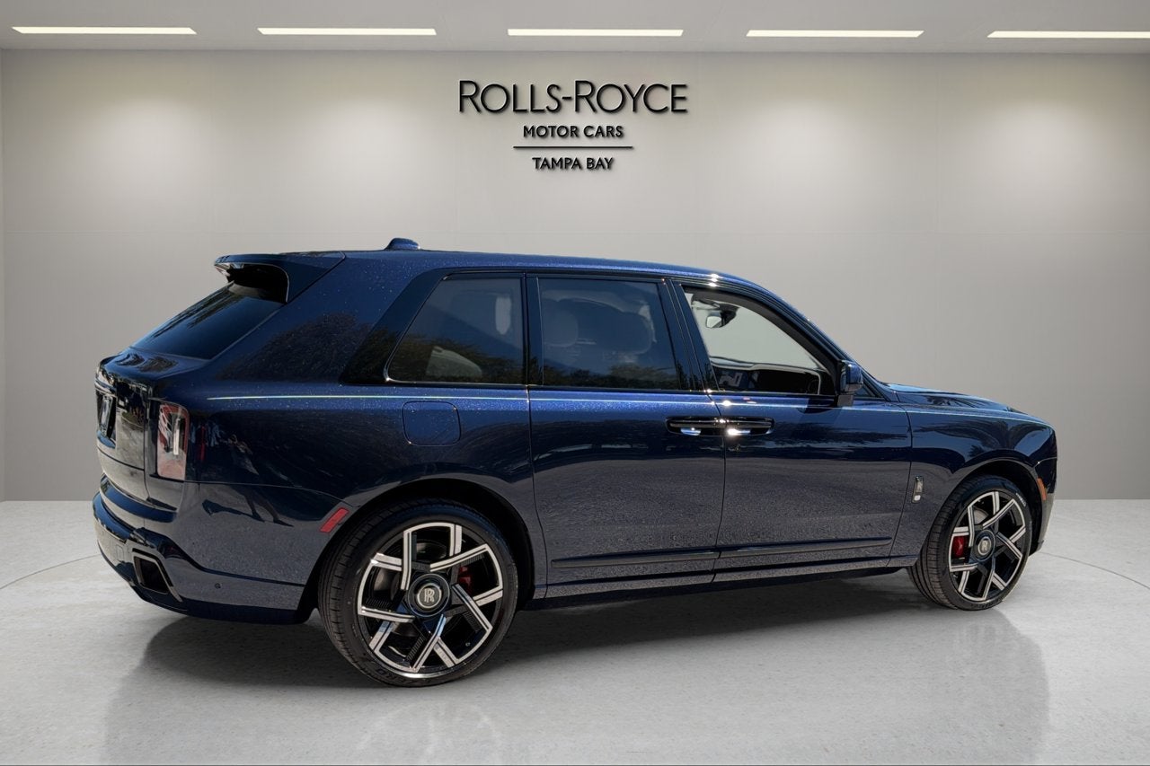 2027 Rolls-Royce Cullinan Black Badge