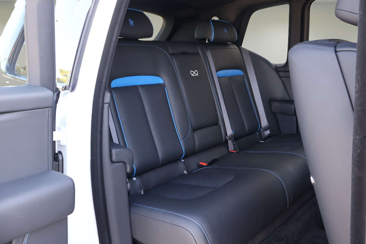 2027 Rolls-Royce Cullinan Black Badge
