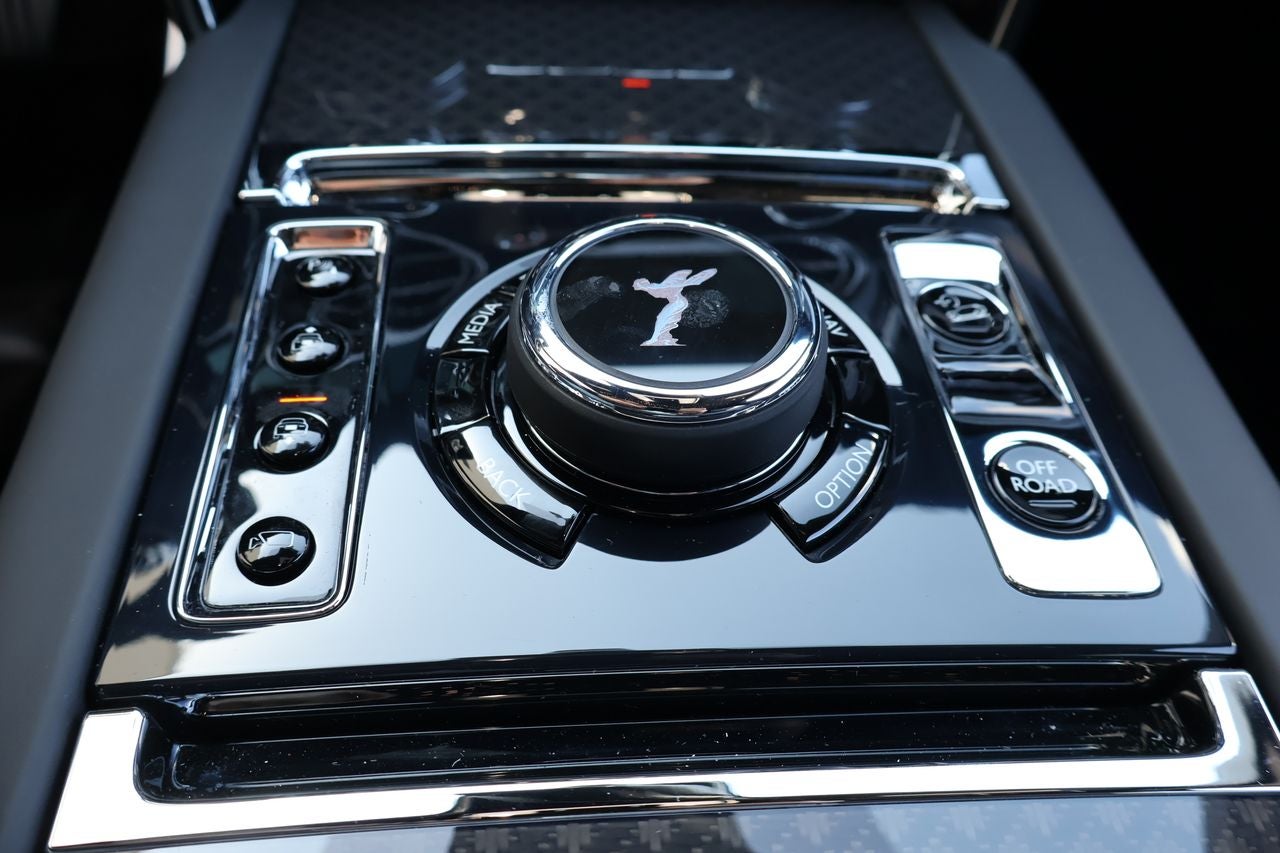 2027 Rolls-Royce Cullinan Black Badge