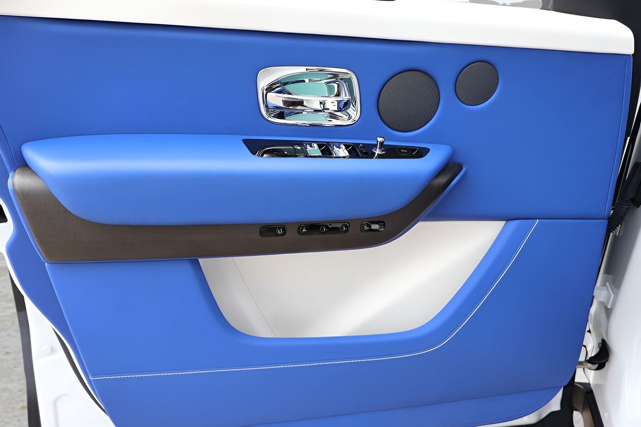 2023 Rolls-Royce Cullinan Base