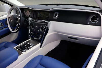 2023 Rolls-Royce Cullinan Base