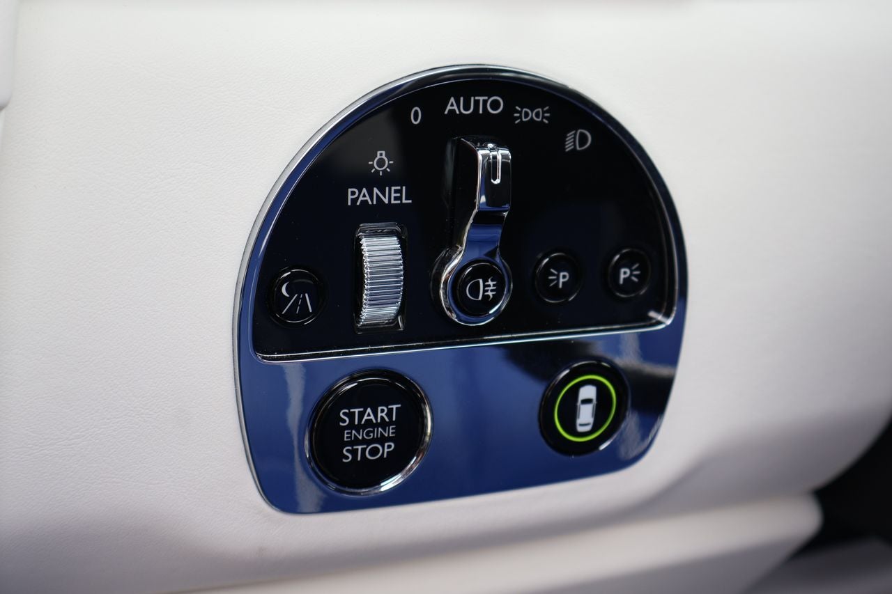 2023 Rolls-Royce Cullinan Base