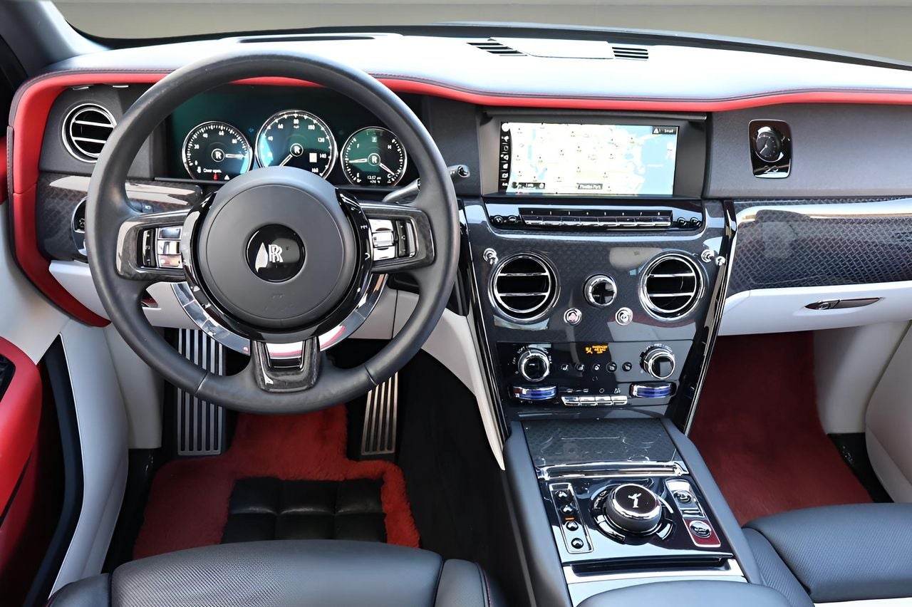 2023 Rolls-Royce Cullinan Black Badge