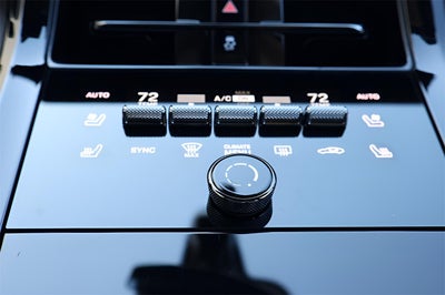 2025 Porsche Panamera Base