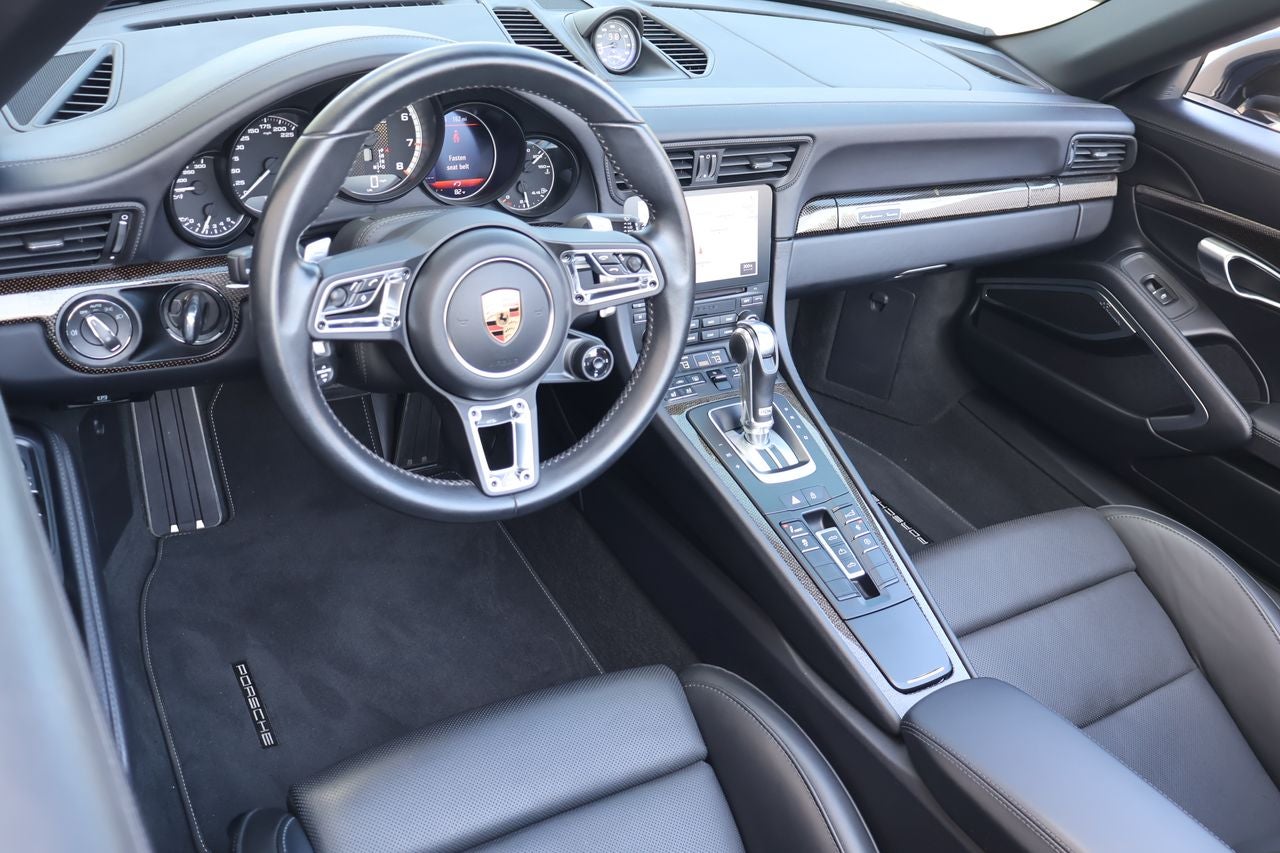 2019 Porsche 911 Turbo S