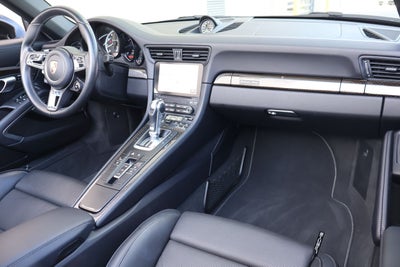 2019 Porsche 911 Turbo S