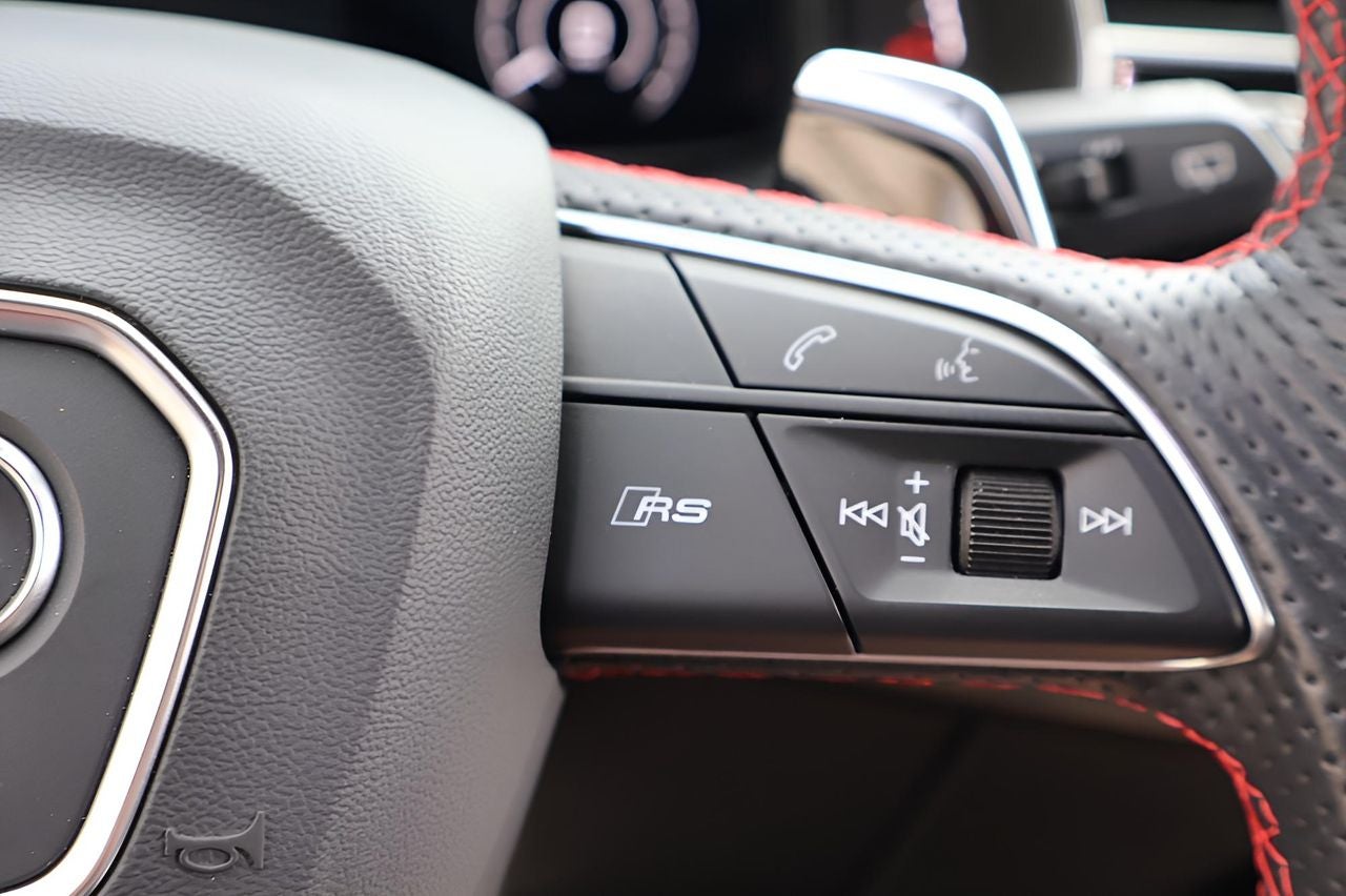 2023 Audi RS Q8 4.0T quattro