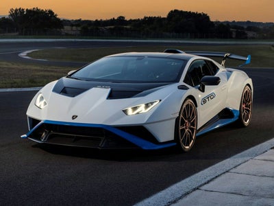 2022 Lamborghini Huracan STO Coupe