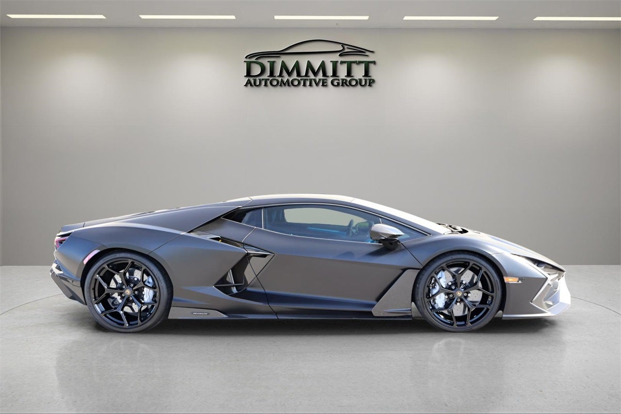 2025 Lamborghini Revuelto Coupe