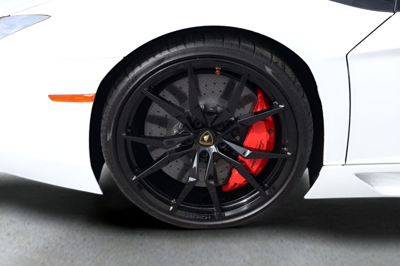 2013 Lamborghini Aventador LP700-4