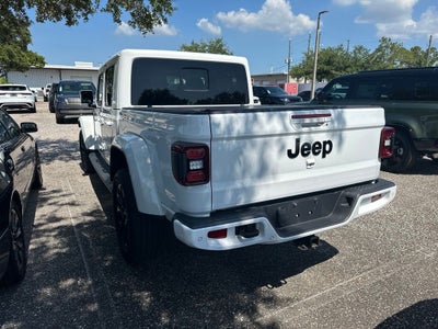 2021 Jeep Gladiator Overland