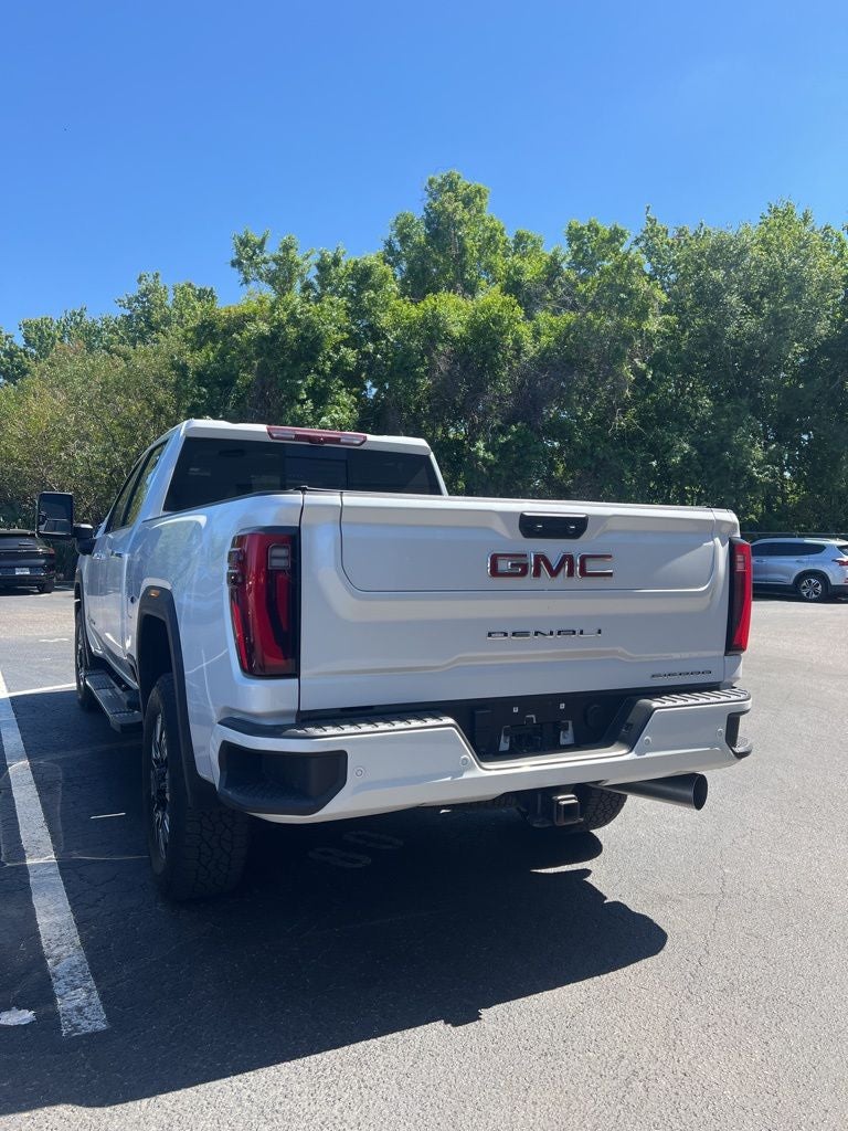 2025 GMC Sierra 2500HD Denali